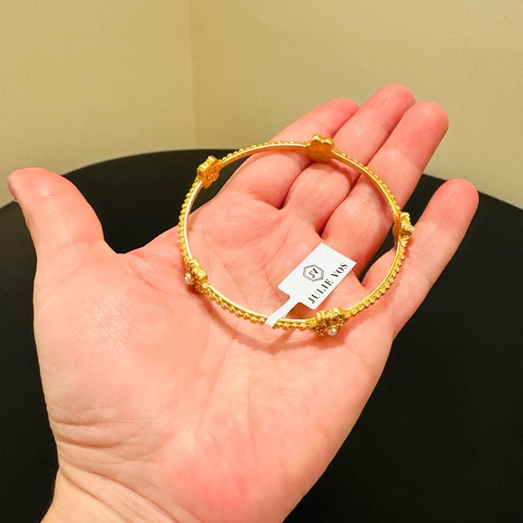 Authentic Luxury Minimalist Julie Vos Flower Pearl Station Bangle/Bracelet - Picture 14 of 17